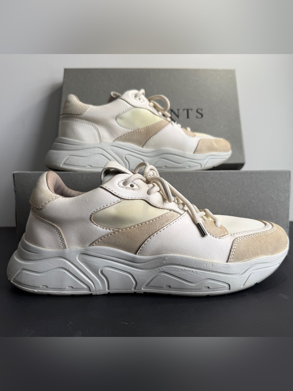 AllSaints VERGE RUNNER Leather Shoe - Picture 2 of 16